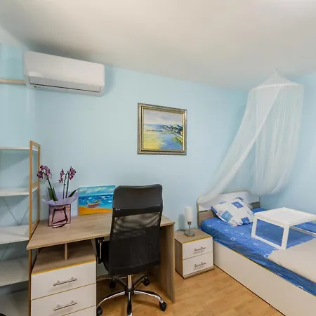 Oasis With 2 Bedrooms